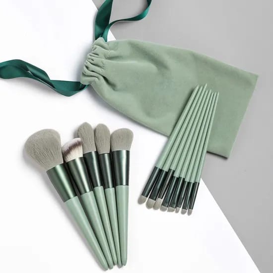 13 Piece Makeup Brush Set