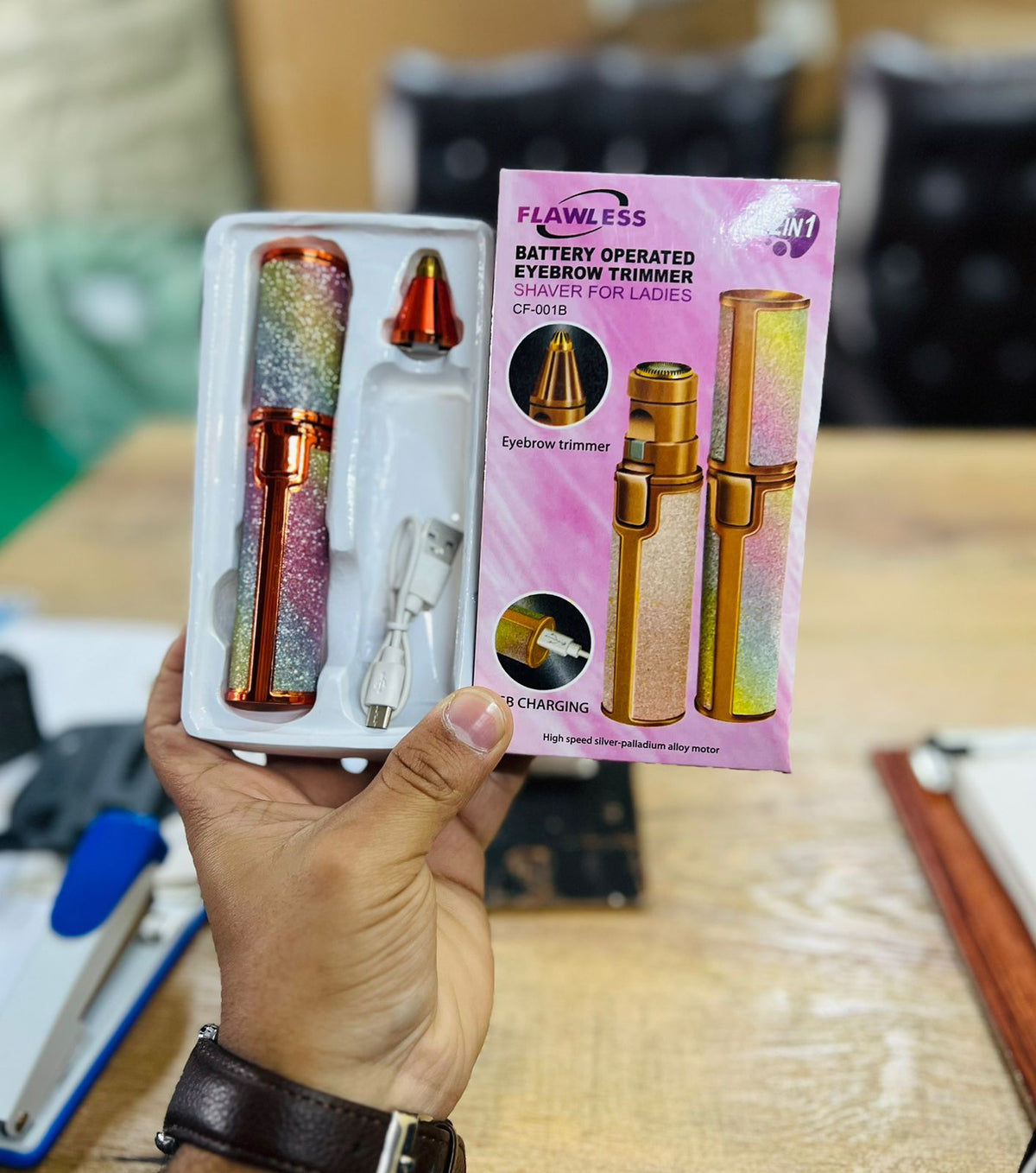 2-in-1 Electric Eyebrow Trimmer